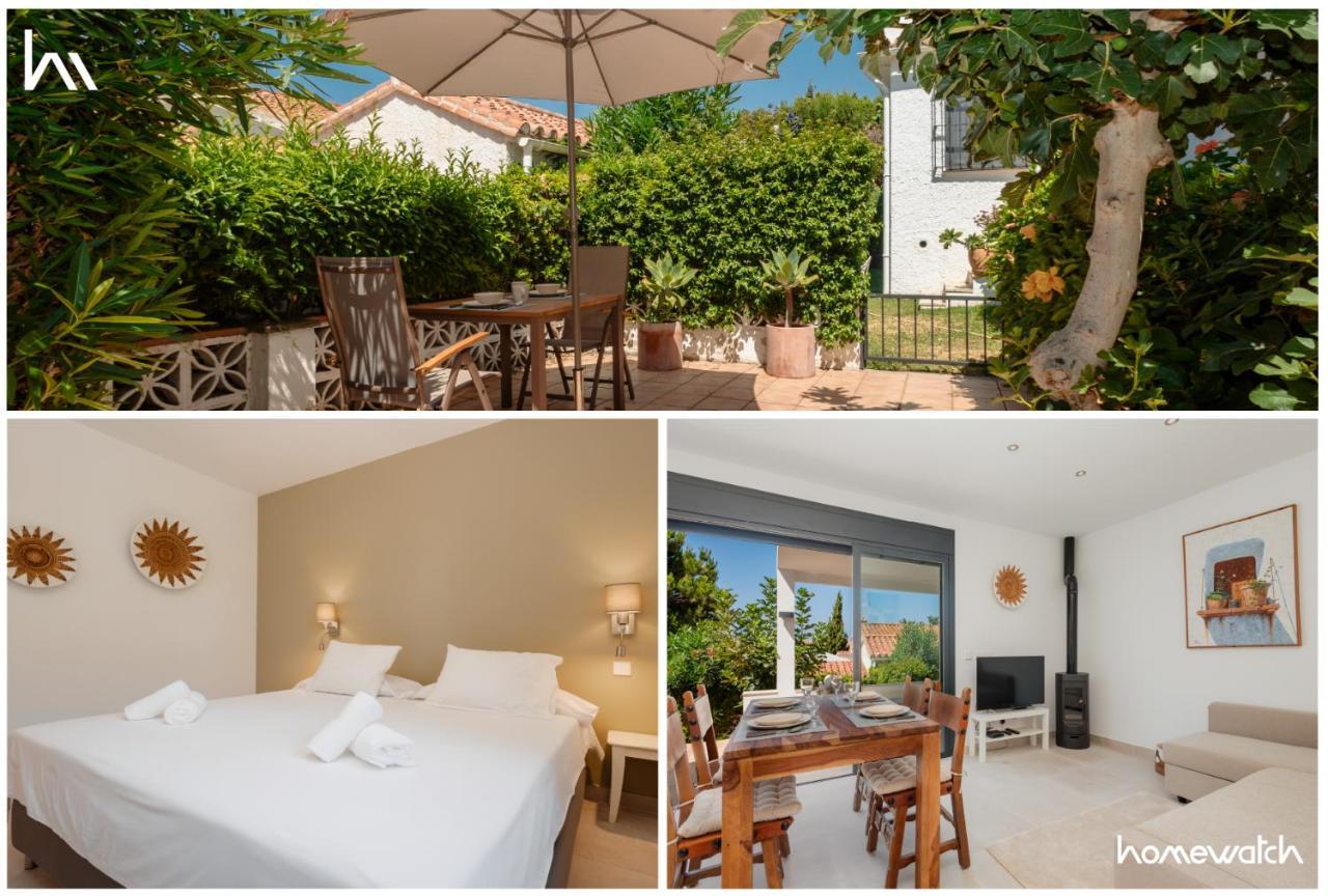 Vakantiehuis With Large Sunny Terrace, Costabella